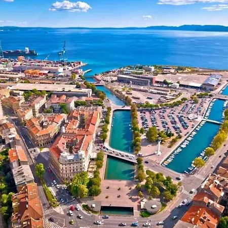 Apartman Vita Apartment Rijeka Exterior photo